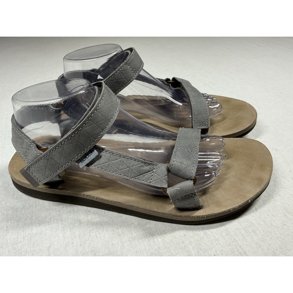 Teva Sandal Original Universal Women Sz 11 Gray Embossed Leather Comfort EUC